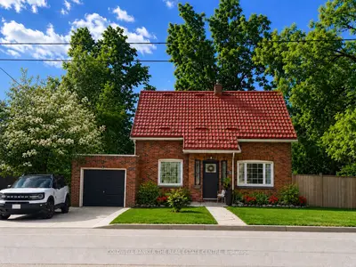 35 Grove Street E, Barrie, On L4m 2n8