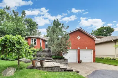 78 Brown Wood Drive, Barrie, On L4m 6m6