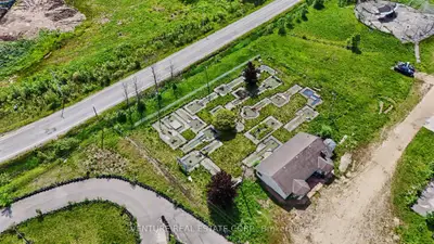 10 Toner Street, Collingwood, On L9y 3z7