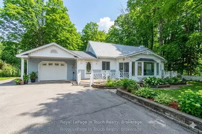 Detached in Penetanguishene