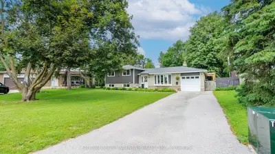 18 JILL'S Court, Barrie, ON L4M 4L7