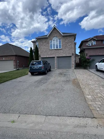 Detached in Barrie