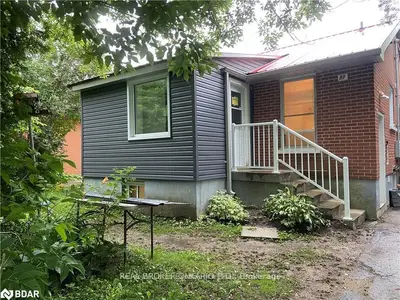 Duplex in Orillia
