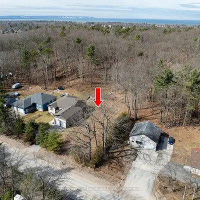 198 Golf Course Road, Wasaga Beach, On L9z 1s6