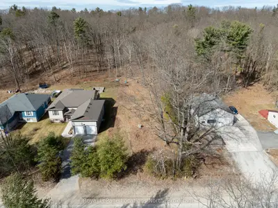 198 Golf Course Road, Wasaga Beach, On L9z 1s6