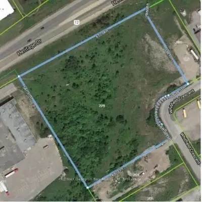 279 Whitfield Crescent, Midland, On L4r 5e3