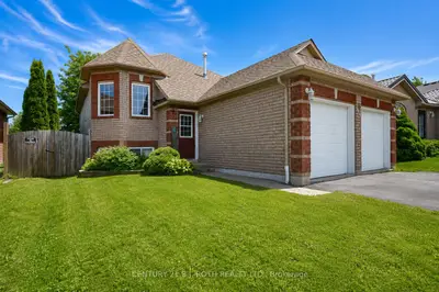 Detached in Barrie