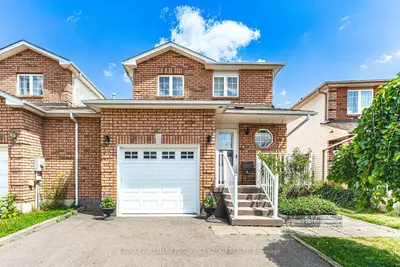 Detached in Barrie
