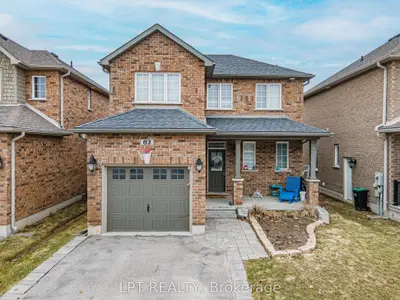 Detached in Barrie