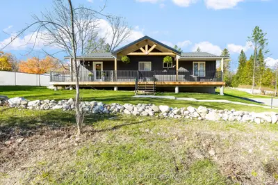 Detached in Tay