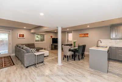 Detached in Barrie