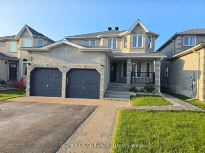 Detached in Barrie