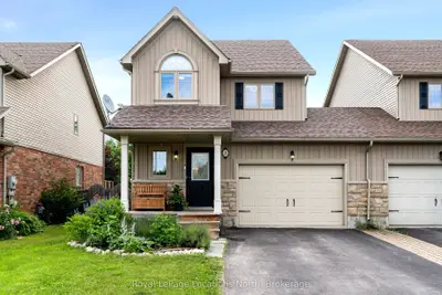 Semi-Detached in Collingwood