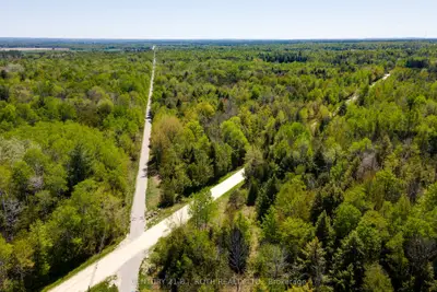 000 12/13 Side Road, Clearview, On L0m 1n0