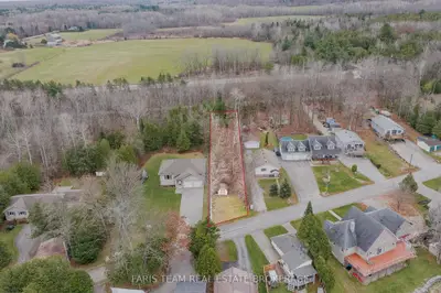 121 Mitchells Beach Road, Tay, On L0k 2a0