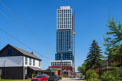 Condo Apartment in Barrie