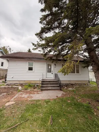 Detached in Orillia
