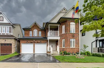 11 Maple Crown Terrace S, Barrie, On L4m 7h3