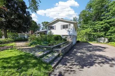 321 Glenbrook Drive, Midland, On L4r 5g4