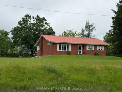 33 Fifth Line S, Oro-medonte, On L0l 2e0