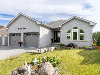 Detached in Barrie