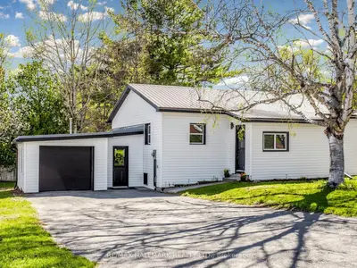 19 Ludlow Street, Midland, On L4r 4b7