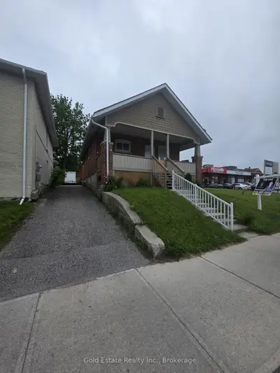 65 Front Street S, Orillia, On L3v 4s2