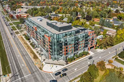 Condo Apartment in Barrie