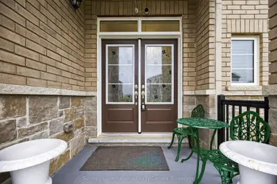 5 Middleton Drive, Wasaga Beach, On L9z 0l1