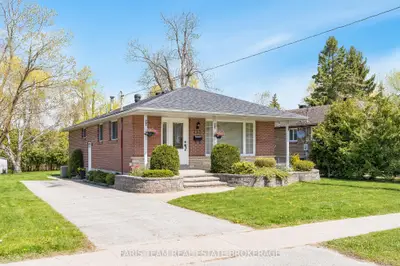 Detached in Barrie