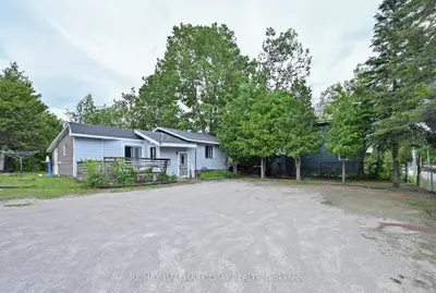 225 Park Street, Tay, On L0k 2a0