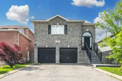 Detached in Barrie