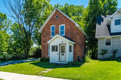Detached in Midland