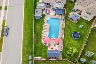 8 Oliver's Mill Road, Springwater, On L9x 0s8