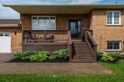 4 Templeton Drive, Clearview, On L0m 1n0