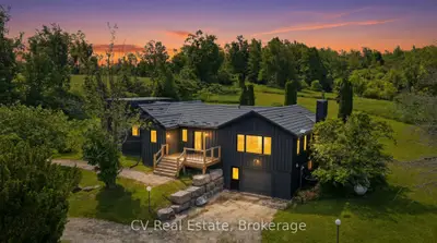 Detached in Clearview
