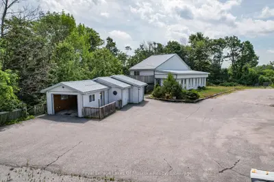 4201 Huronia Road, Severn, On L3v 6h3