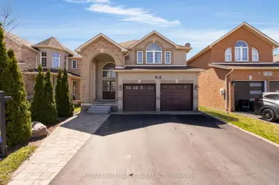 Detached in Barrie