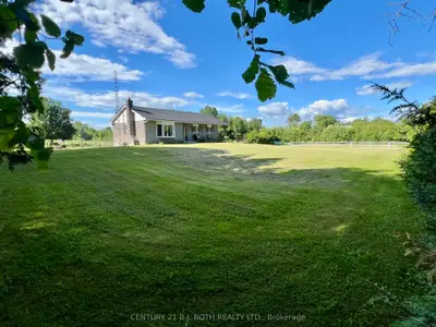 Detached in Oro-Medonte