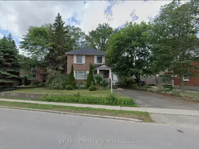 Detached in Barrie