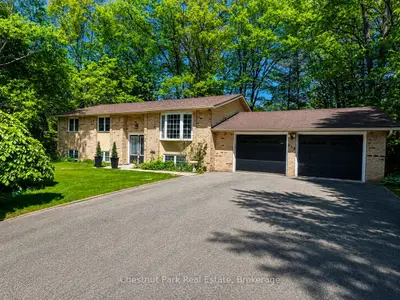 135 Christopher Avenue, Wasaga Beach, On L9z 1s4