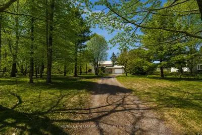 3324 Penetanguishene Road, Oro-medonte, On L4m 4y8