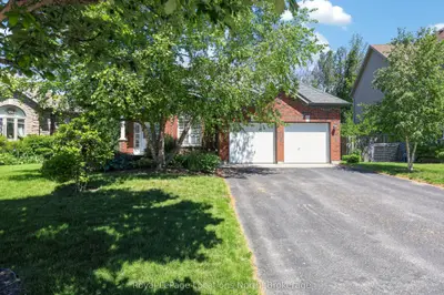 47 Chamberlain Crescent, Collingwood, On L9y 0c9