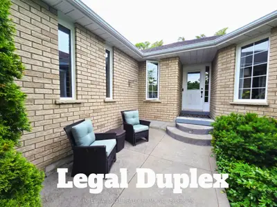 Duplex in Barrie