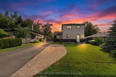 243 Letitia Street, Barrie, On L4n 4y7