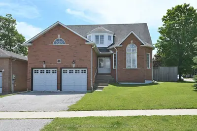 Detached in Barrie