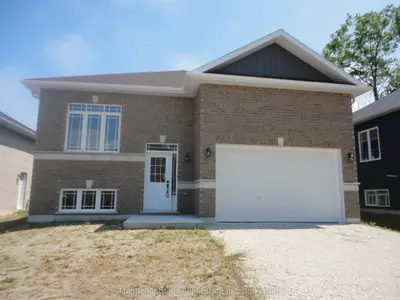 4 Joanne Crescent, Wasaga Beach, On L9z 0s2
