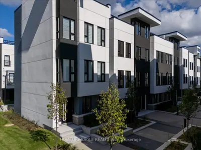 2 Mariner's Pier Way, Orillia, On L3v 8p4