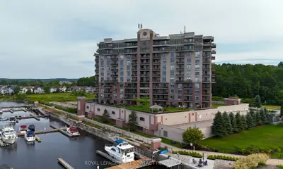 Condo Apartment in Midland