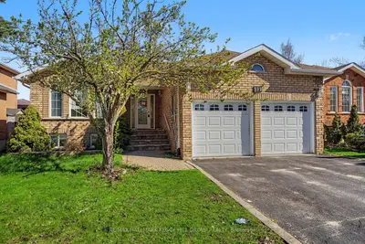 Detached in Barrie